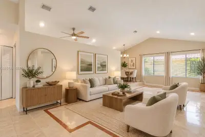 16871 Patio Village Ct, Weston: photo 1 of 32
