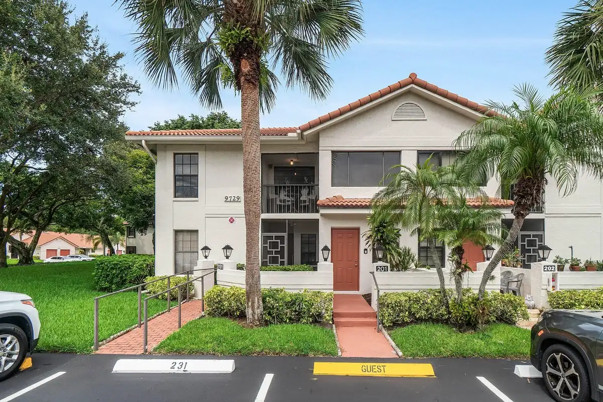 9729 Sills Dr E #201, Boynton Beach: photo 1 of 27