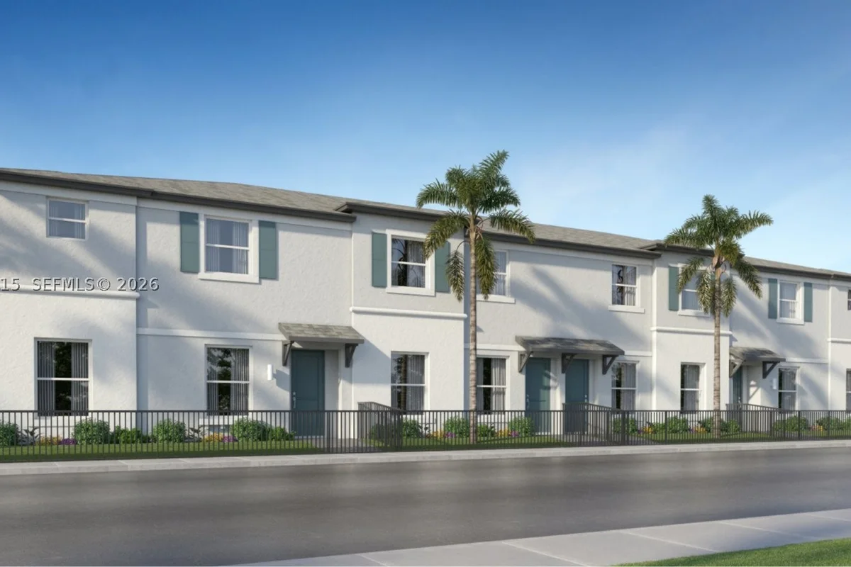 12460 SW 248 St #6, Miami: photo 1 of 10