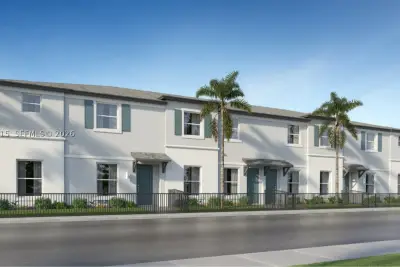 12460 SW 248 St #6, Miami: photo 1 of 10