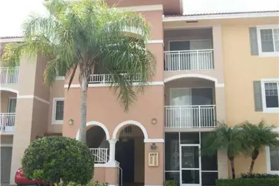 6410 Emerald Dunes Dr #204, West Palm Beach: photo 1 of 22