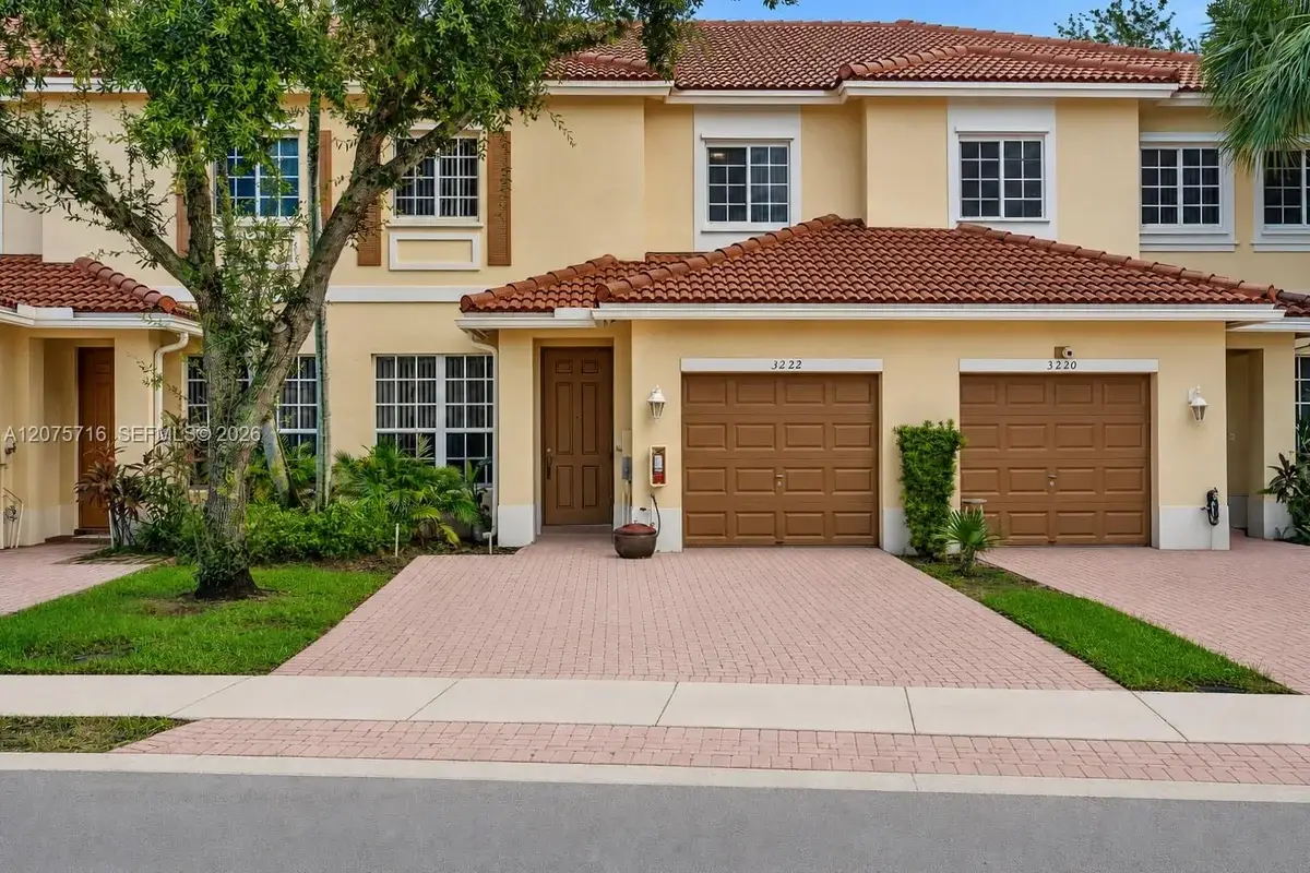 3222 NW 31st Ter, Oakland Park: photo 1 of 23