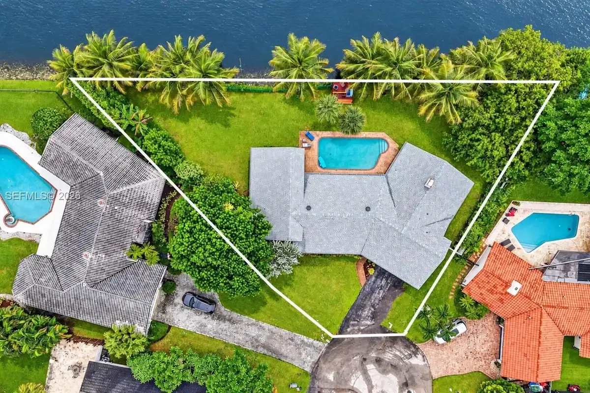 9880 SW 1st St, Plantation: photo 1 of 67