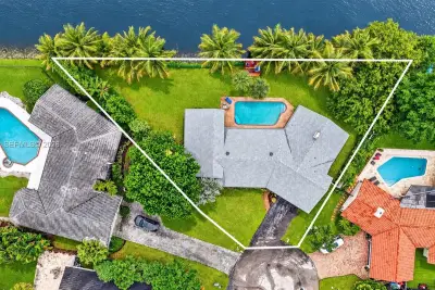 9880 SW 1st St, Plantation: photo 1 of 67
