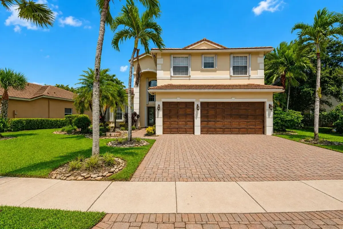 6839 Houlton Cir, Lake Worth: photo 1 of 101