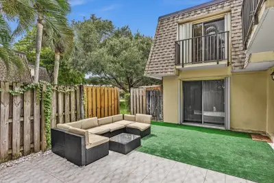 2909 SW 22nd Cir #38B, Delray Beach: photo 1 of 77