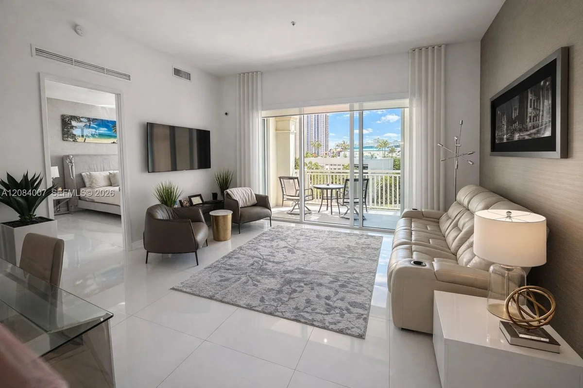 250 NE Sunny Isles Blvd #TH-407, Sunny Isles Beach: photo 1 of 18
