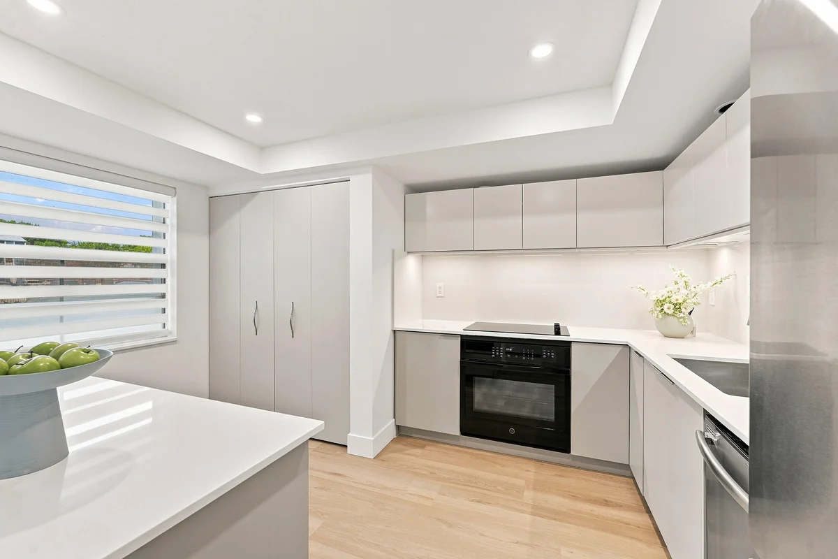 7610 NW 18th St #104, Margate: photo 1 of 35