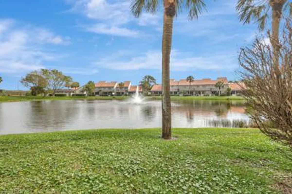 402 Sea Oats Dr #E, Juno Beach: photo 1 of 48