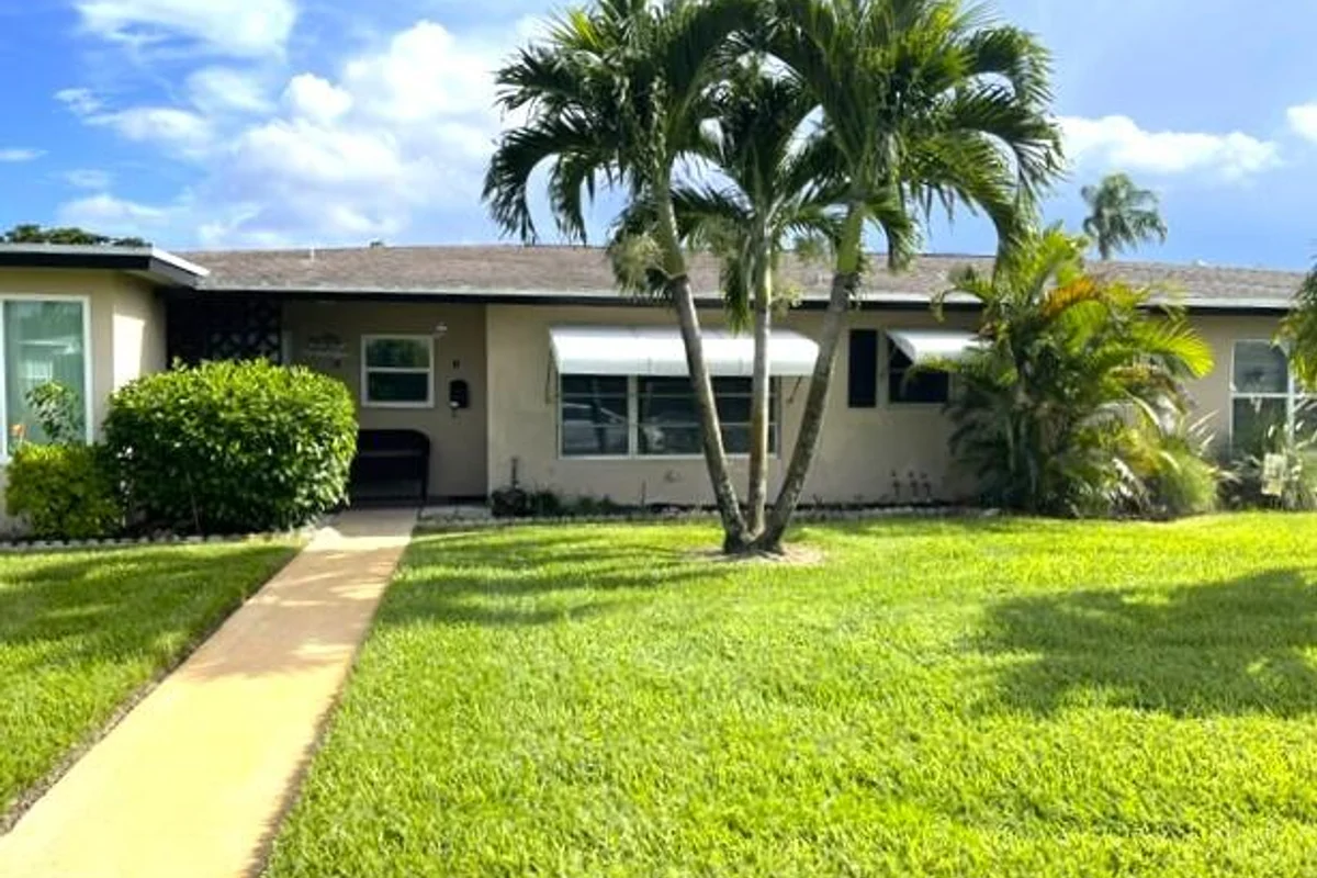 892 High Point Blvd N #B, Delray Beach: photo 1 of 41