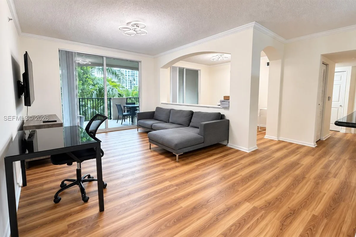 17150 N Bay Rd #2314, Sunny Isles Beach: photo 1 of 25
