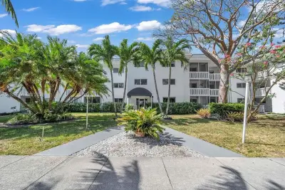 200 Galen Dr #308, Key Biscayne: photo 1 of 22