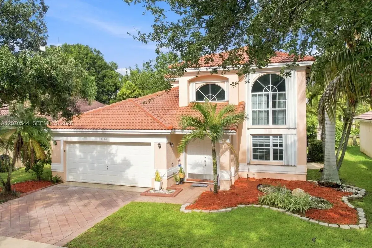2220 NW 137th Ave, Sunrise: photo 1 of 38