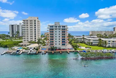 375 Beach Rd #201, Tequesta: photo 1 of 35