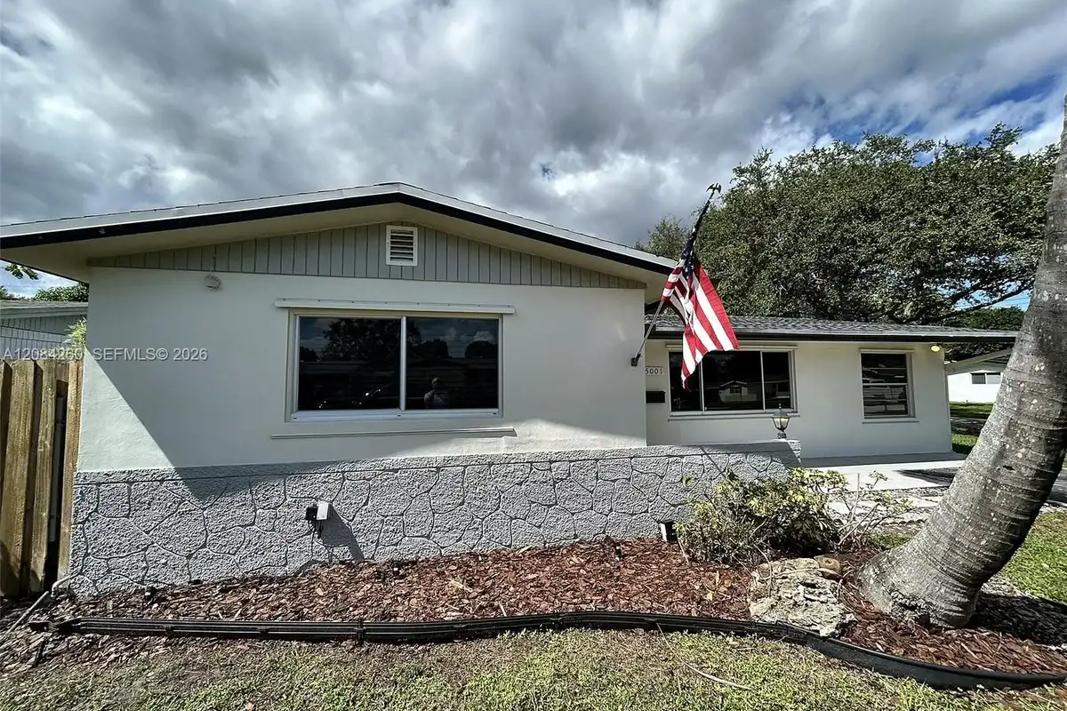 5001 SW 94th Way, Cooper City: photo 1 of 28