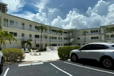 3600 N Ocean Dr #108, Riviera Beach: photo 1 of 14
