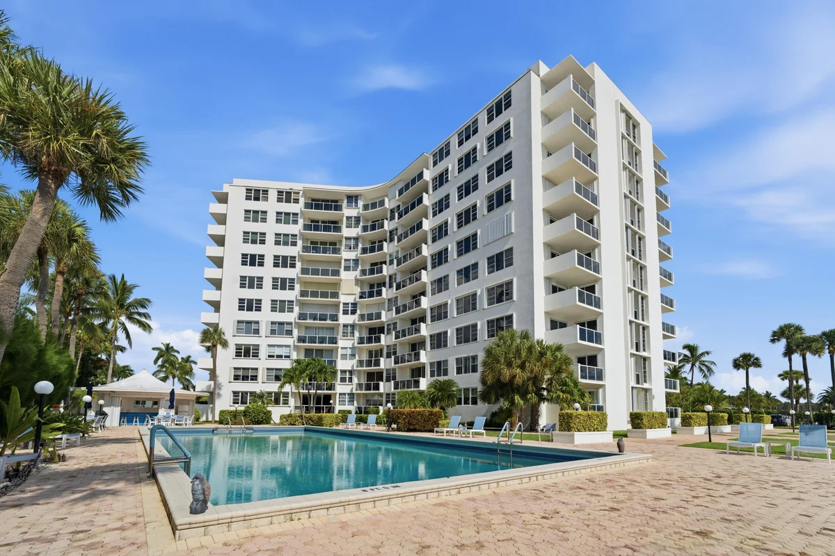 2800 N Flagler Dr #303, West Palm Beach: photo 1 of 9