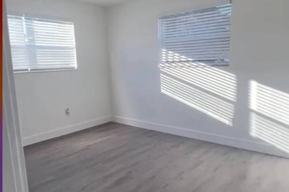 517 NW 16th Ave, Fort Lauderdale: photo 1 of 22