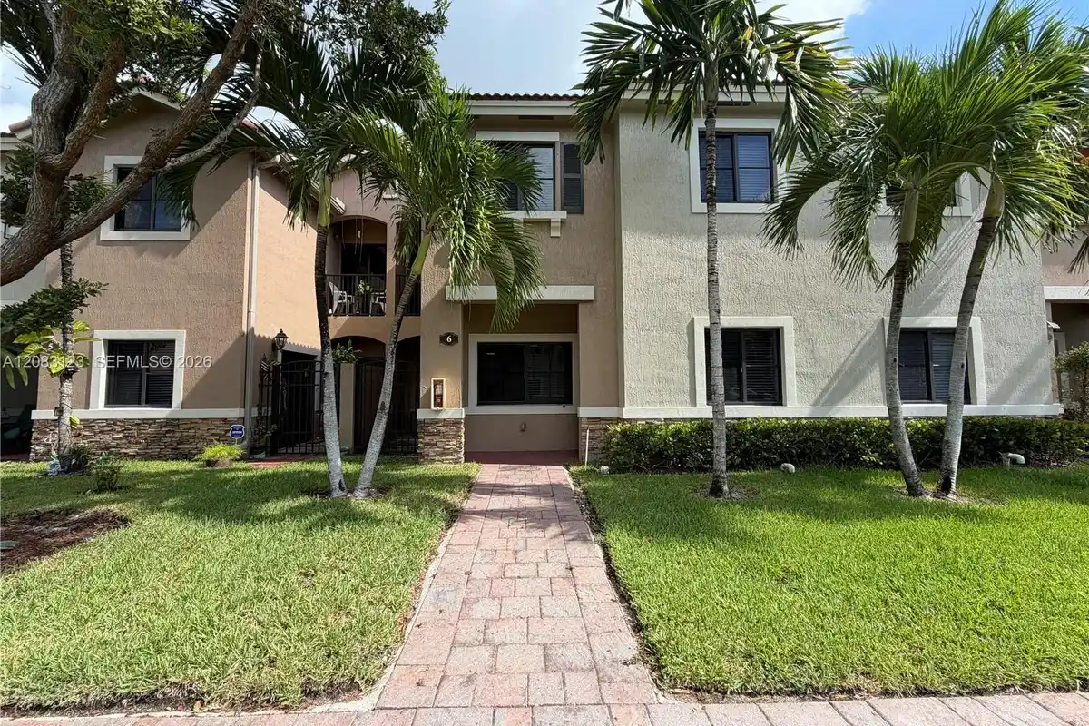 22411 SW 88th Pl #6-26, Cutler Bay: photo 1 of 34