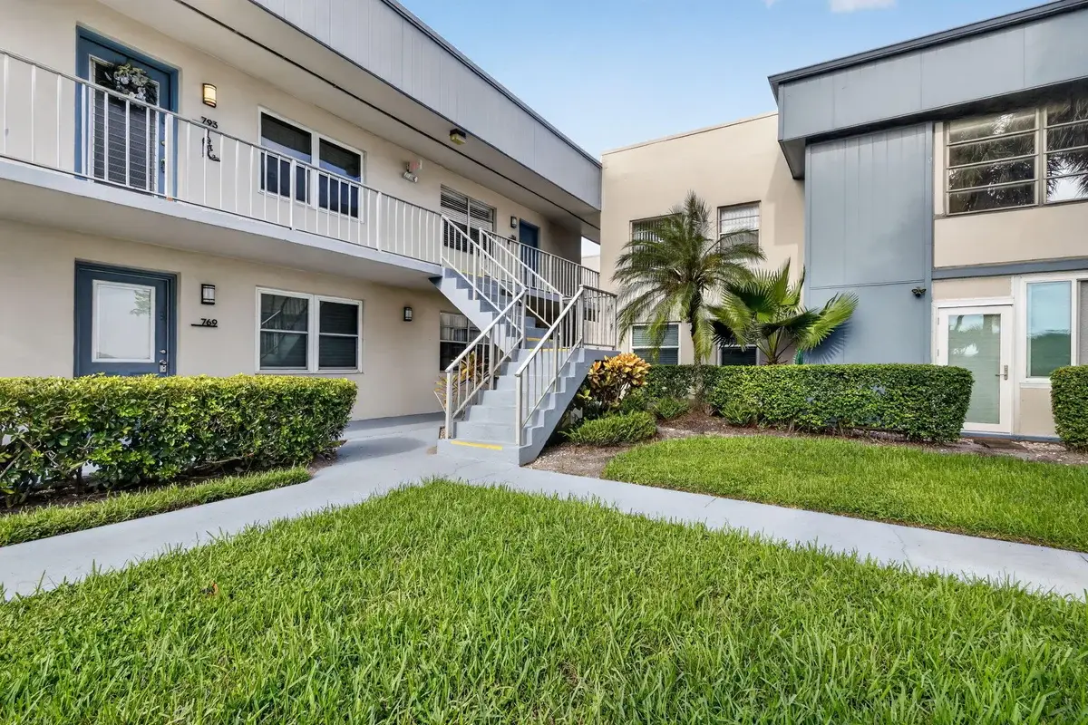 770 Normandy Q, Delray Beach: photo 1 of 87