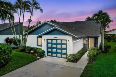 2560 NW 13th Ct, Delray Beach: photo 1 of 64