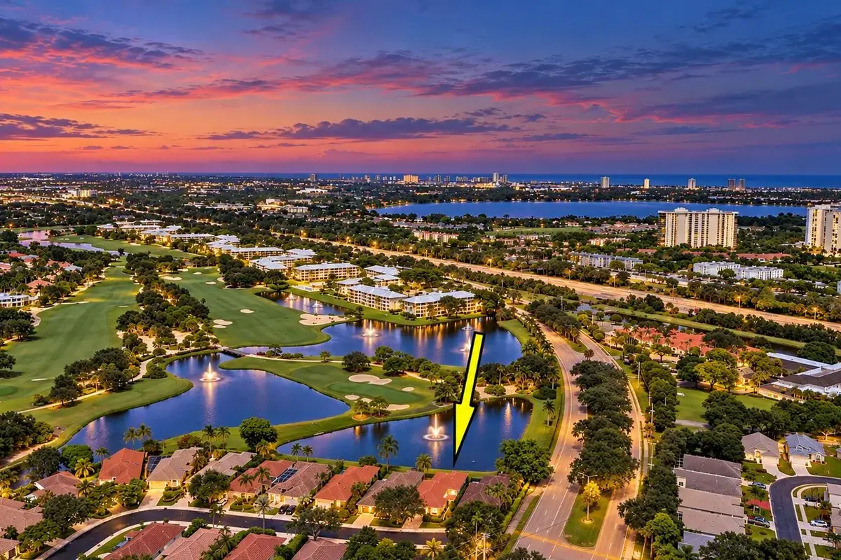 2189 Regents Blvd, West Palm Beach: photo 1 of 39