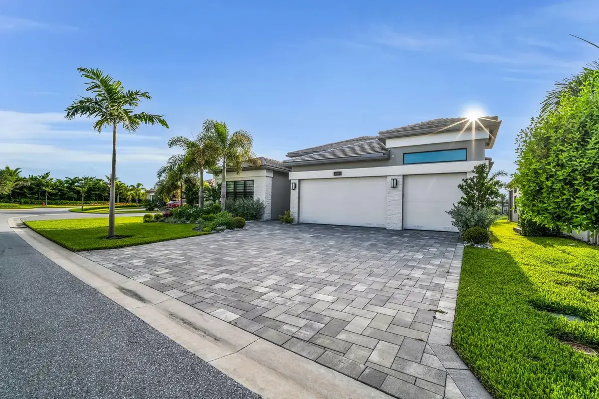 11411 Apricot Valley Dr, Boynton Beach: photo 1 of 88