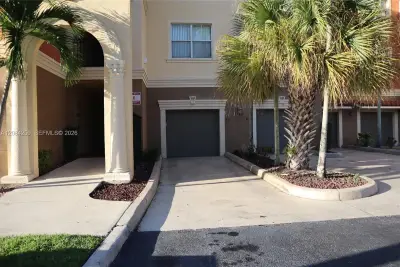 4400 SW 160th Ave #1010, Miramar: photo 1 of 16
