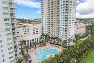 1755 E Hallandale Beach Blvd #1403E, Hallandale Beach: photo 1 of 53