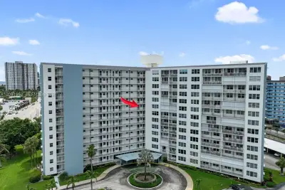 201 N Ocean Blvd #801, Pompano Beach: photo 1 of 21