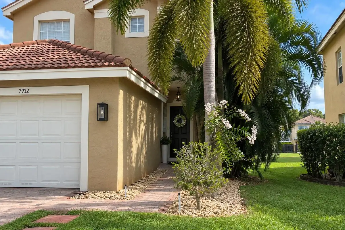 7932 Picklewood Park Dr, Boynton Beach: photo 1 of 59
