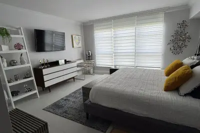 19101 NE 36th Dr #1606, Aventura: photo 1 of 9