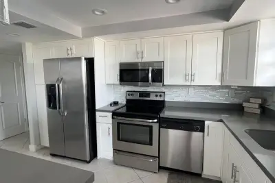 137 Golden Isles Dr #412, Hallandale Beach: photo 1 of 46