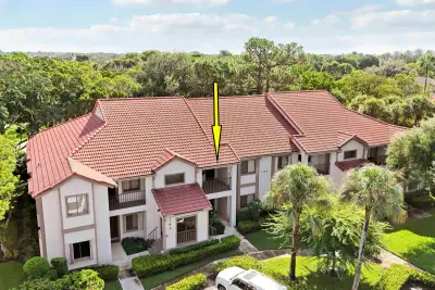 1143 Duncan Cir #202, Palm Beach Gardens: photo 1 of 31