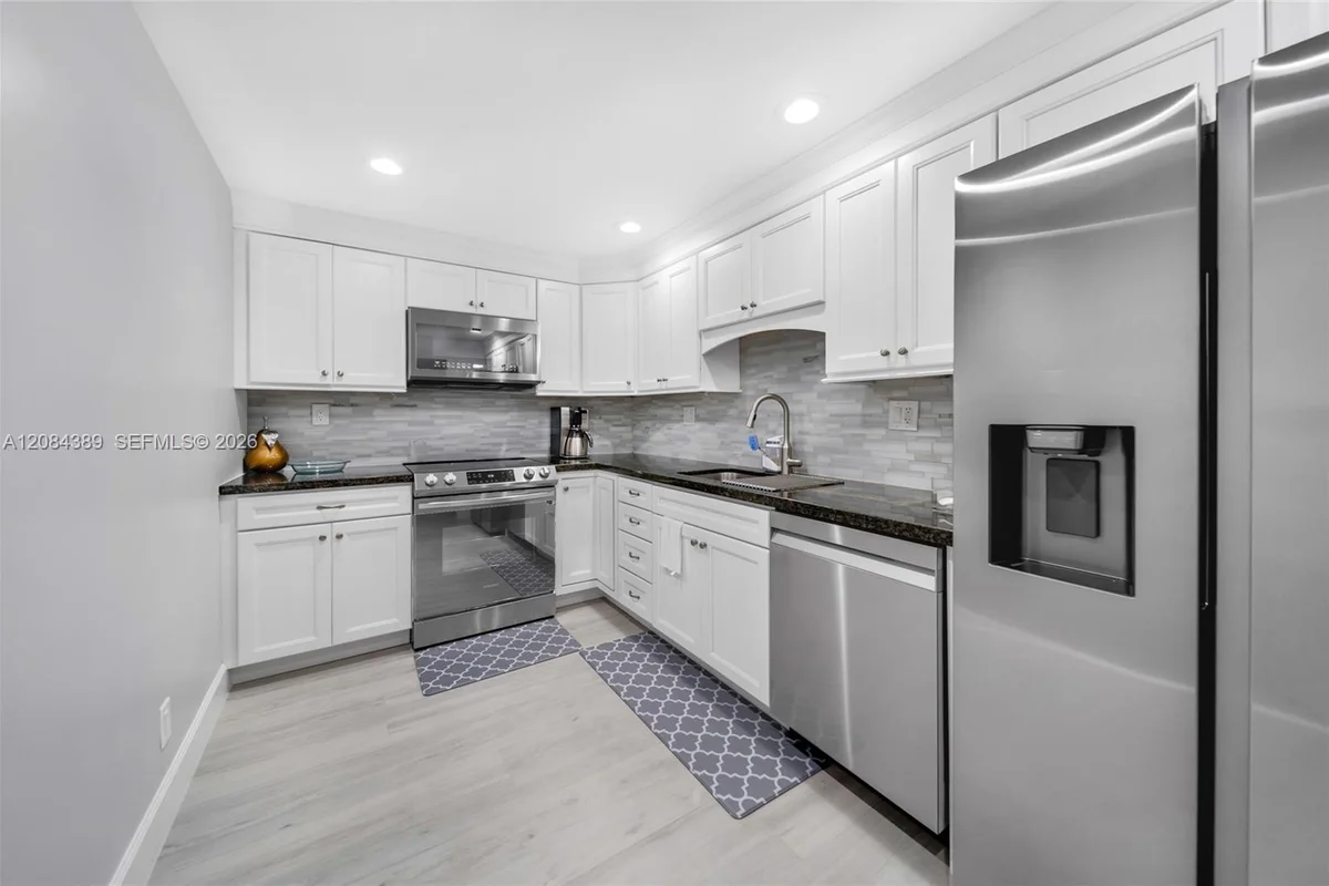 4250 Galt Ocean Dr #1J, Fort Lauderdale: photo 1 of 19