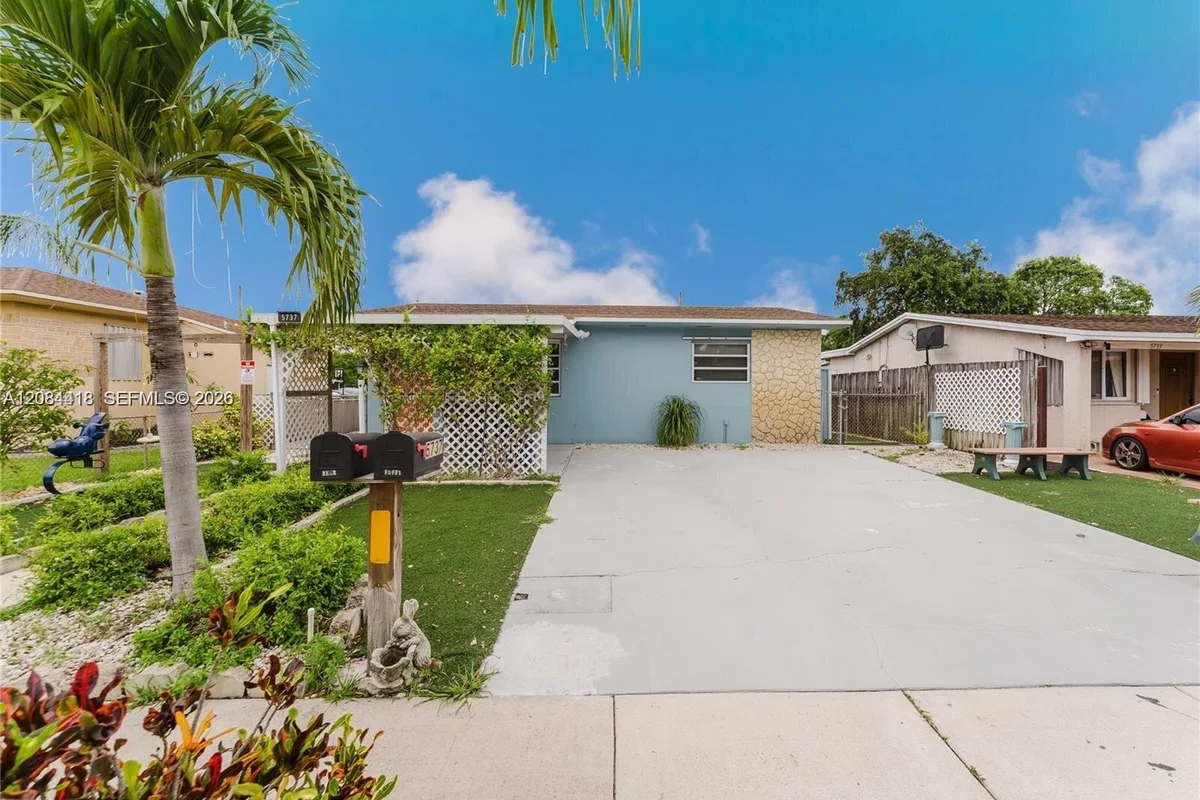 5737 Grant St #2, Hollywood: photo 1 of 19