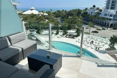 1 Collins Ave #602, Miami Beach: photo 1 of 47
