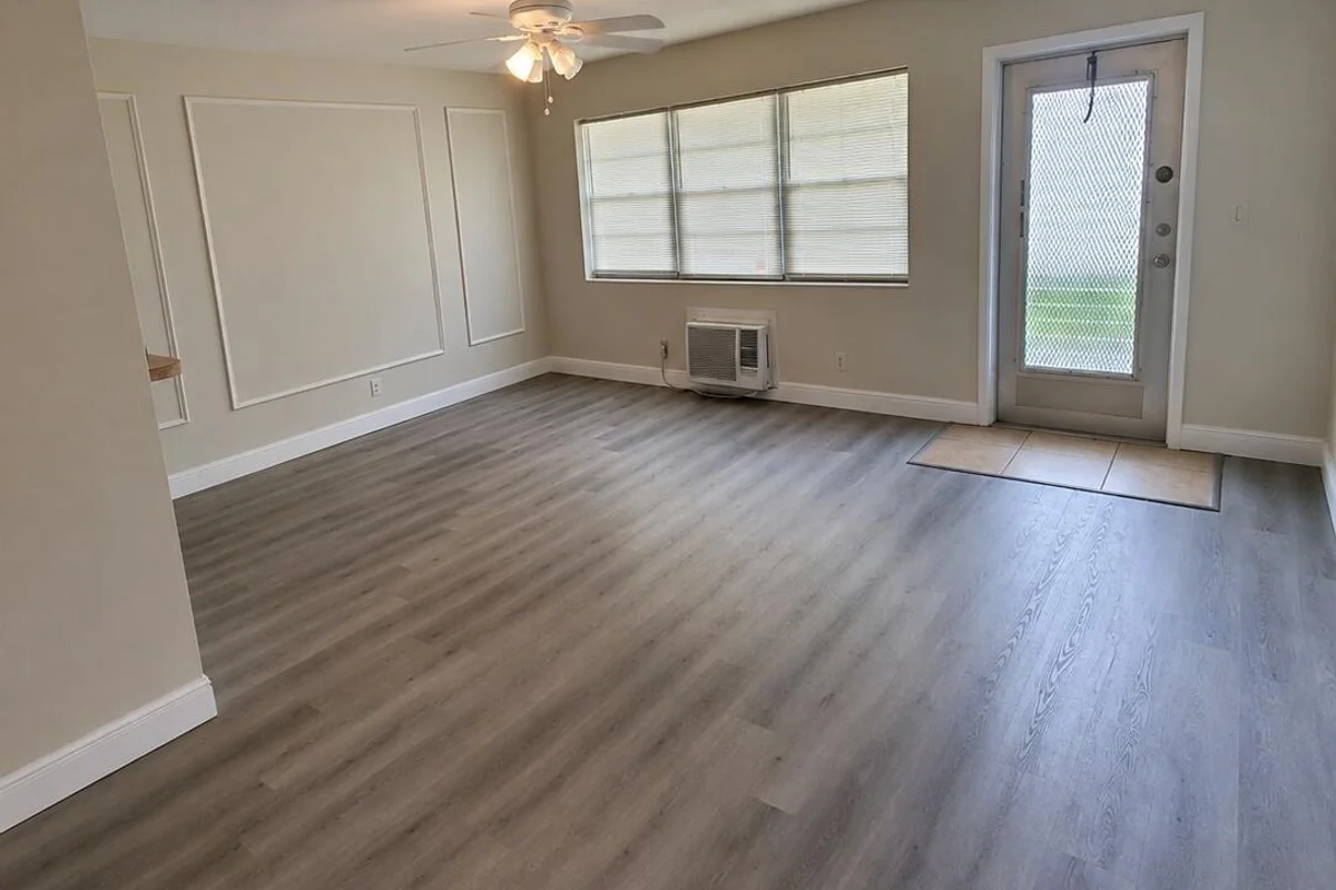 90 Andover D, West Palm Beach: photo 1 of 20