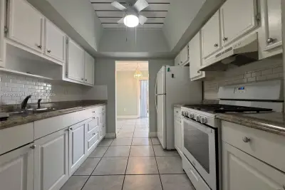11467 SW 109th Rd #7B, Miami: photo 1 of 44