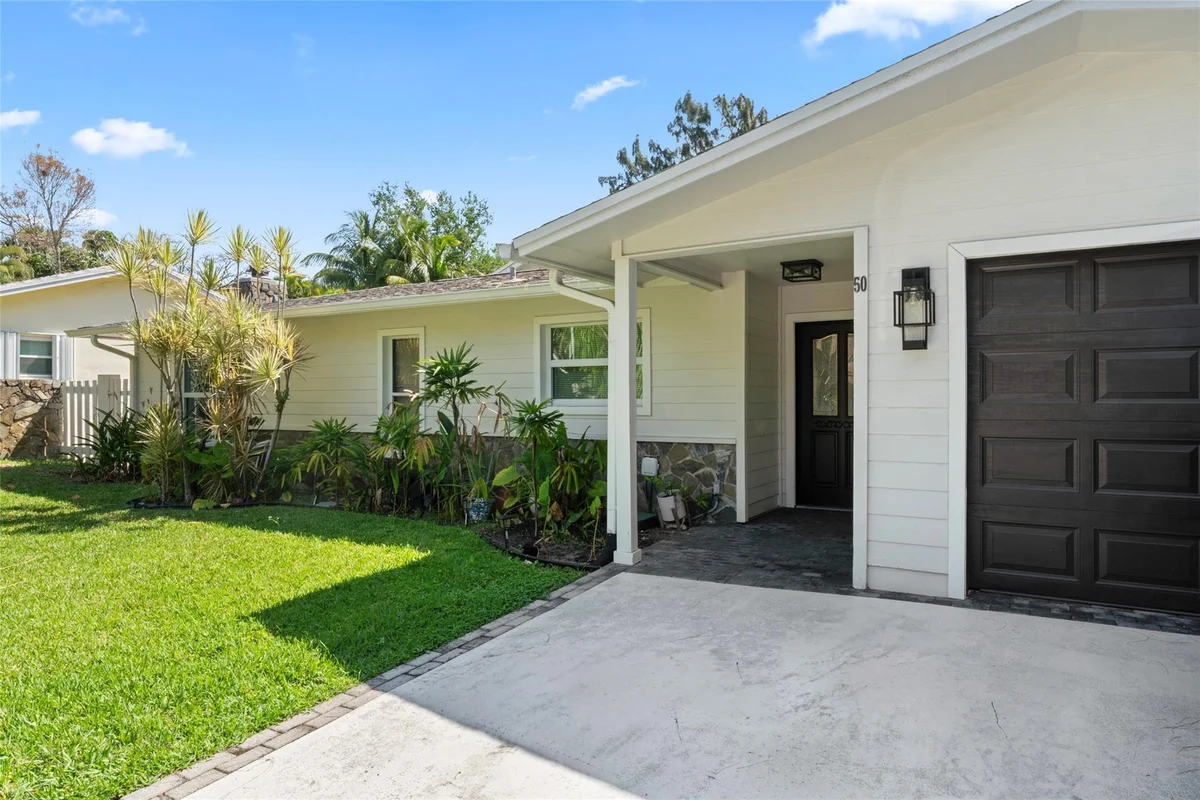50 NW 5th Ave, Boca Raton: photo 1 of 22