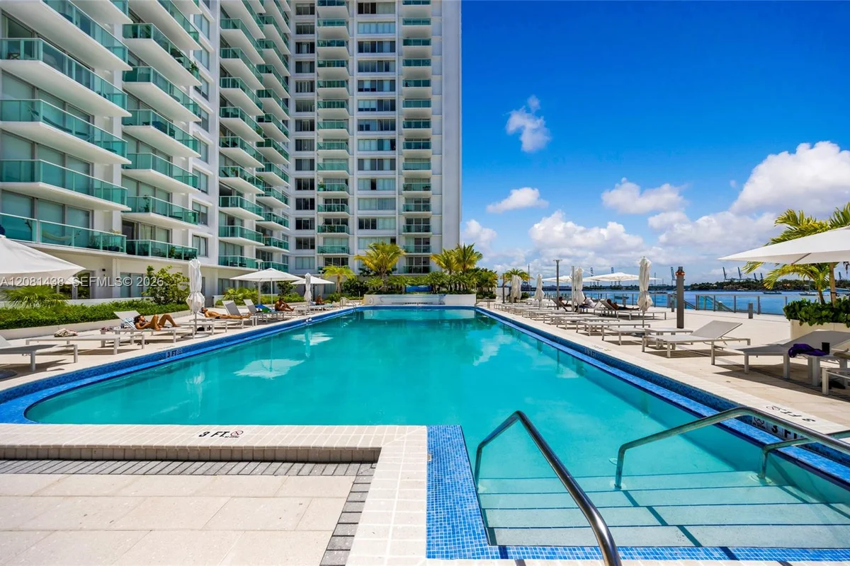 1000 West Ave #328, Miami Beach: photo 1 of 31