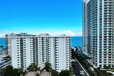 3000 S Ocean Dr #1606, Hollywood: photo 1 of 30