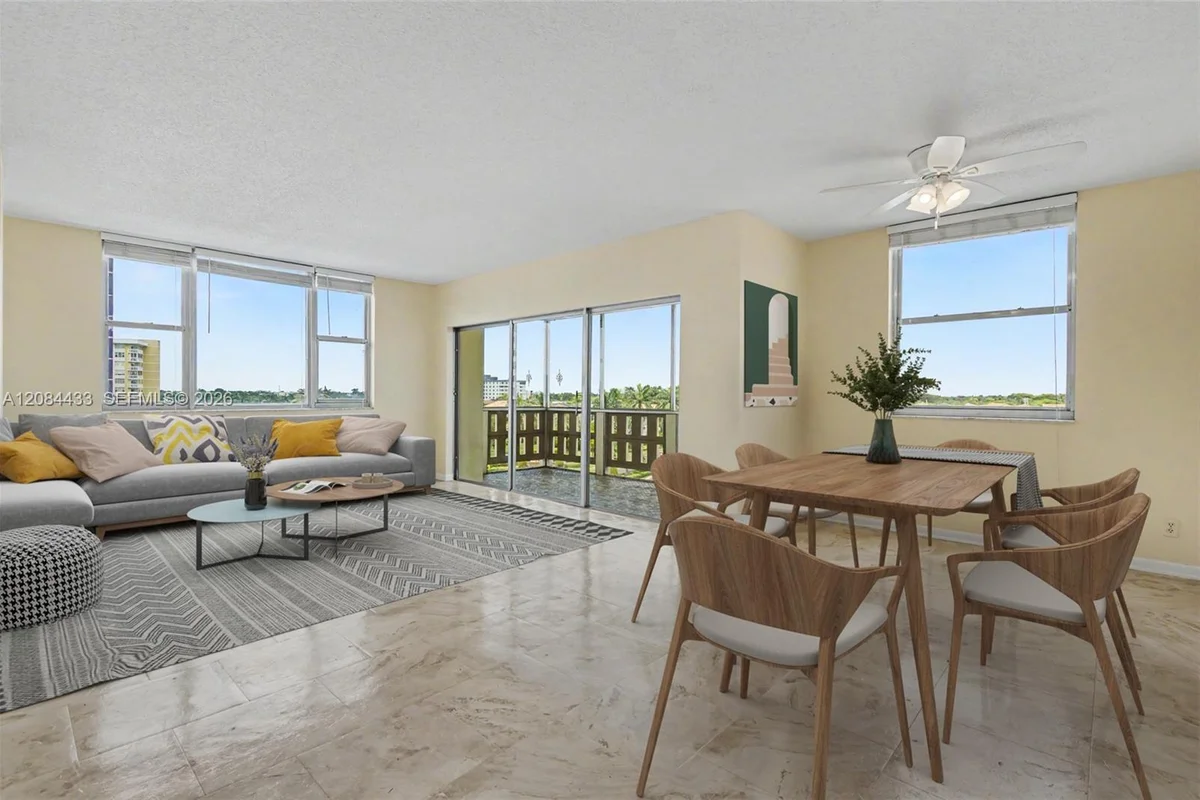 4330 Hillcrest Dr #520, Hollywood: photo 1 of 50