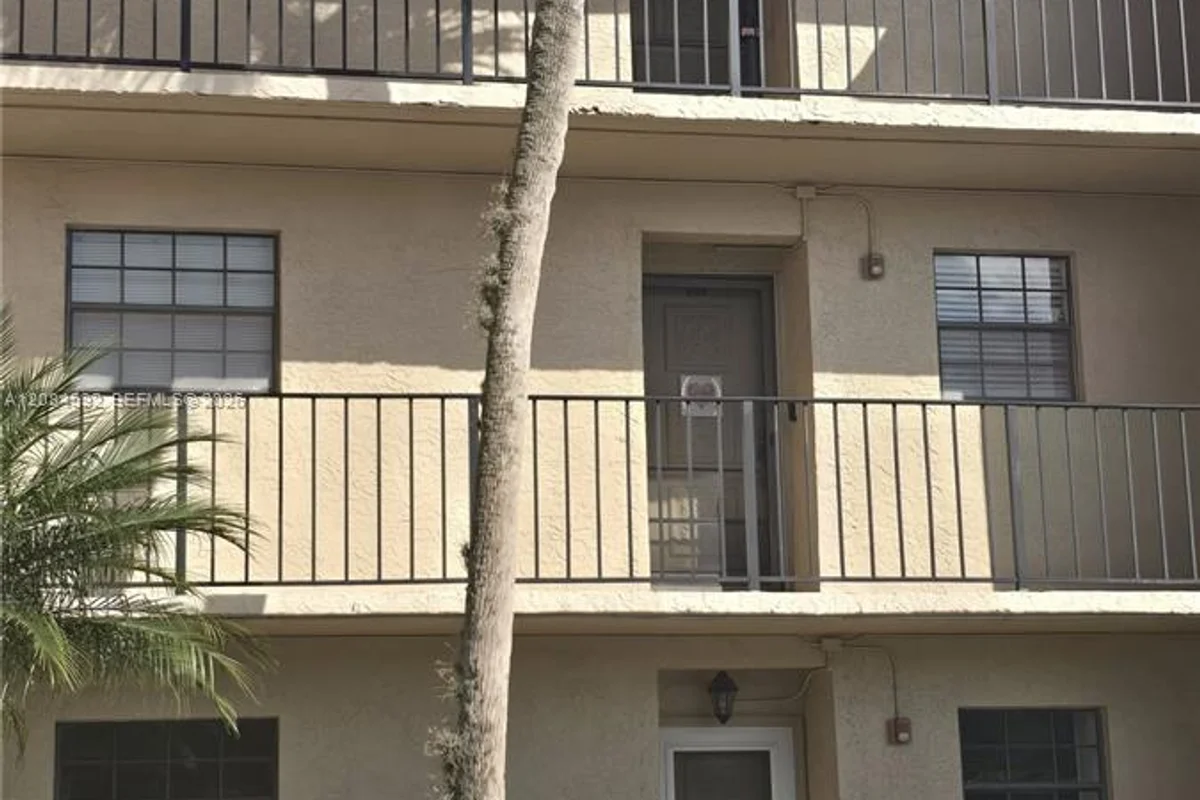 3351 NW 85th Ave #316, Coral Springs: photo 1 of 11