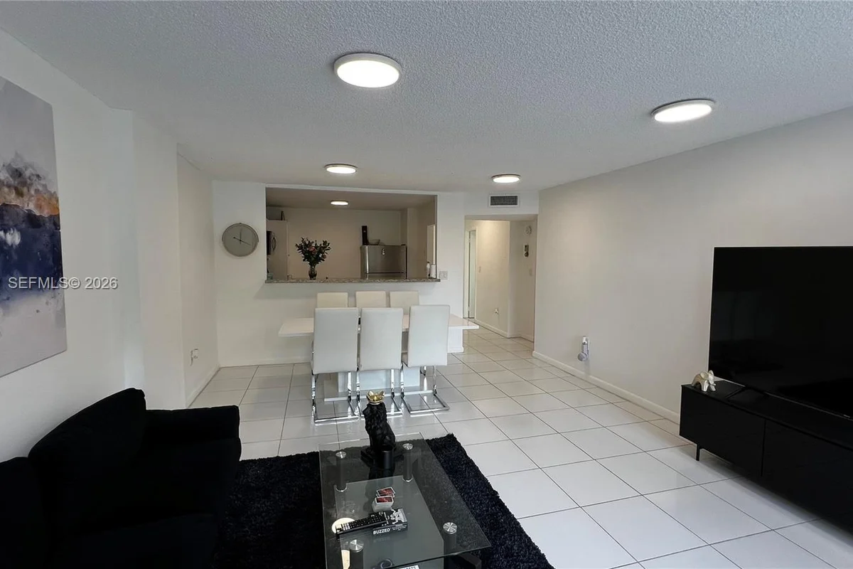 2780 NE 183rd St #303, Aventura: photo 1 of 38
