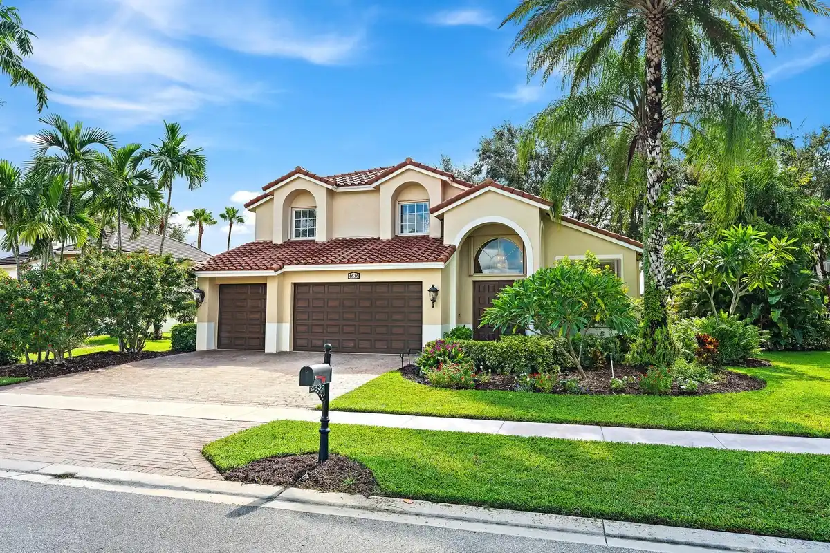 4636 Windward Cove Ln, Wellington: photo 1 of 33