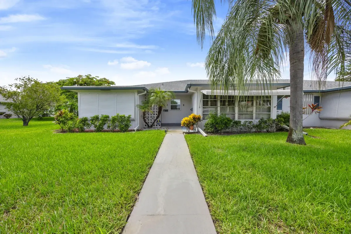 1082 North Dr #B, Delray Beach: photo 1 of 20