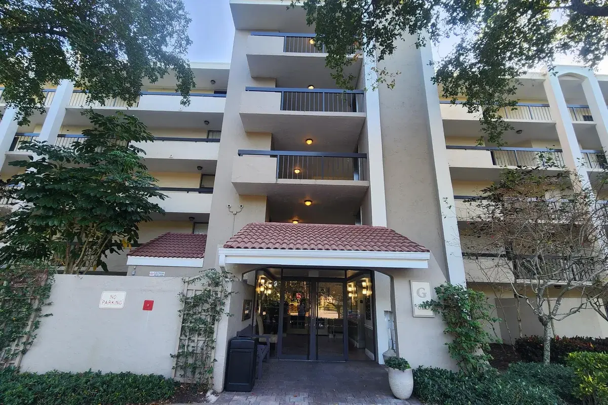 820 Lavers Cir #G306, Delray Beach: photo 1 of 26