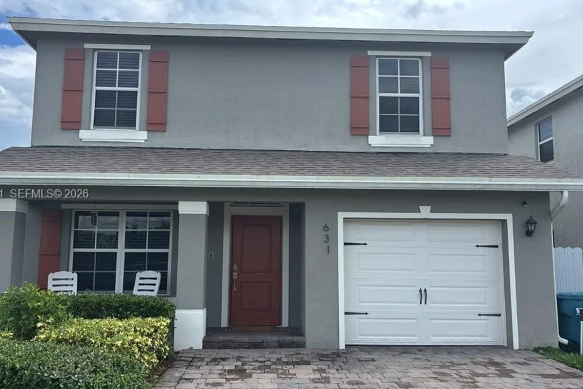 631 NE 4th Ter, Florida City: photo 1 of 101