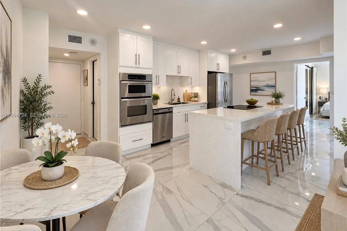 11111 Biscayne Blvd #6E, Miami: photo 1 of 22
